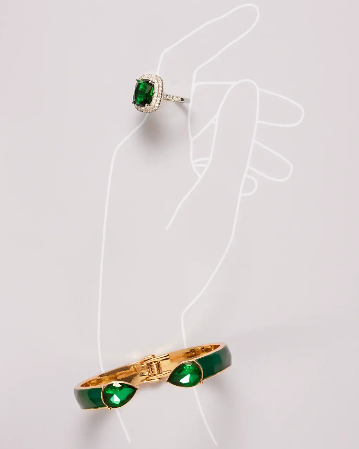 Hot Bijou Brigitte Anello - Glowy Emerald