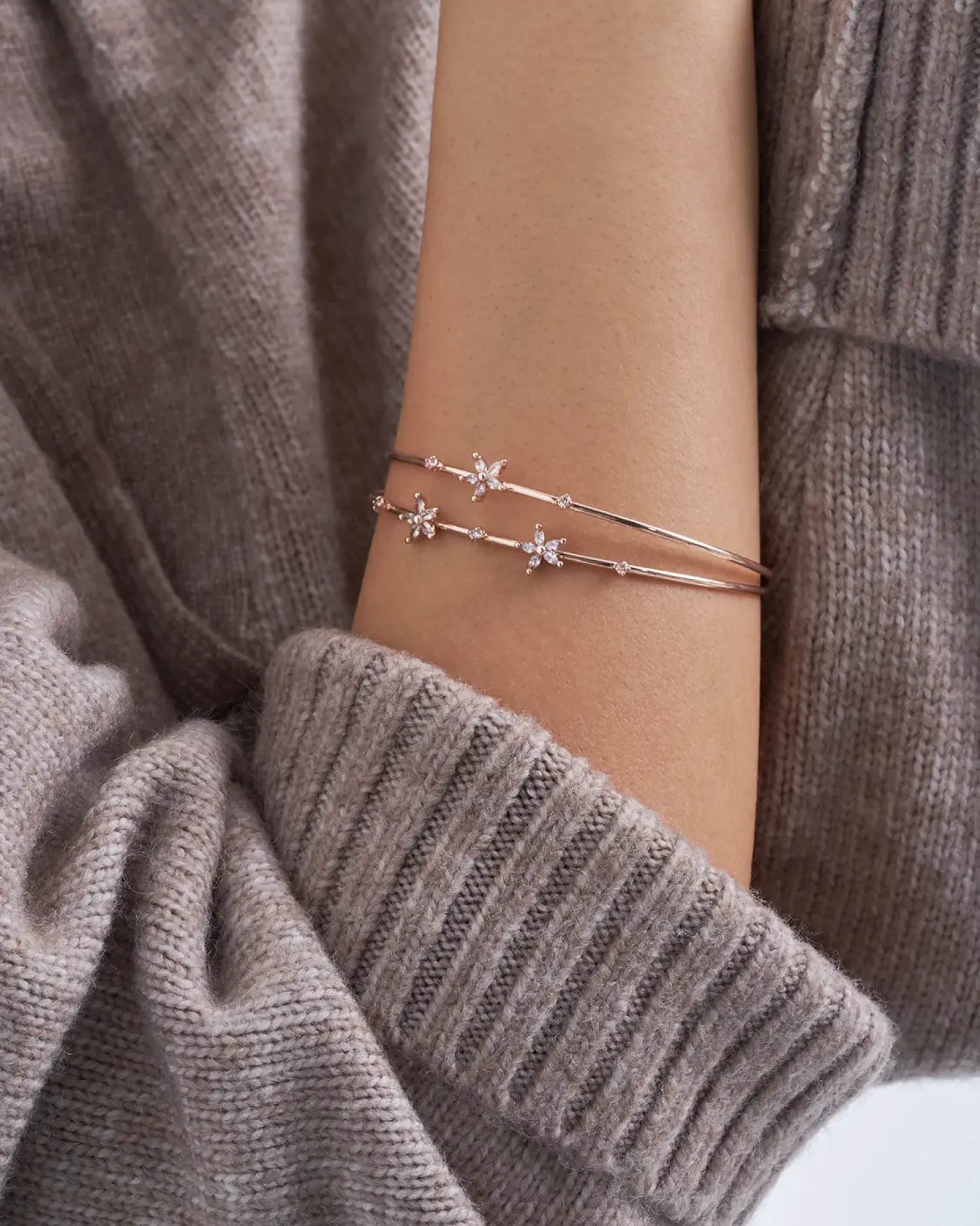 Hot Bijou Brigitte Bracciale - Blooming Beauty