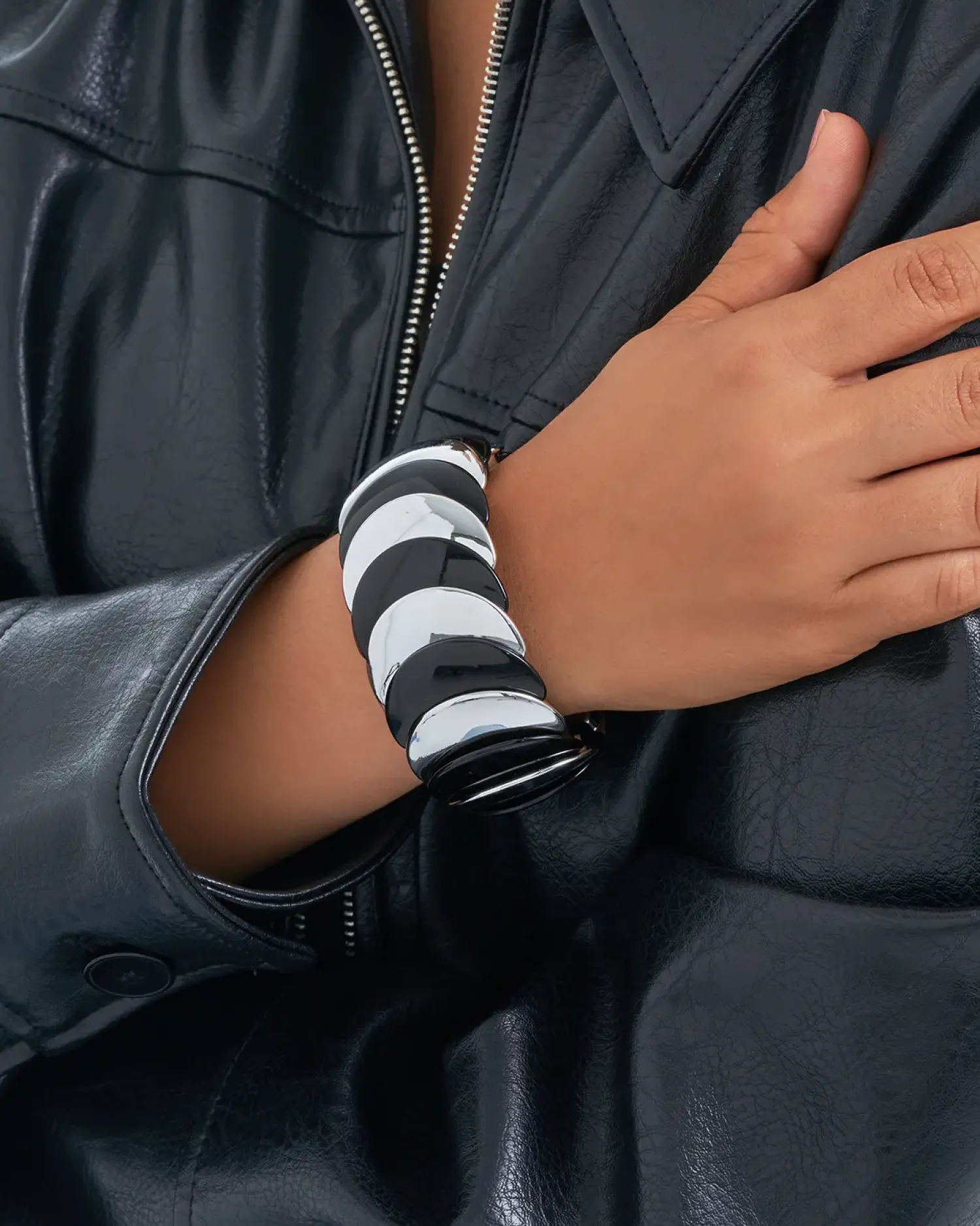 Online Bijou Brigitte Braccialetto - Black Chrome