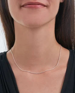 Best Bijou Brigitte Collana - schlichte Eleganz