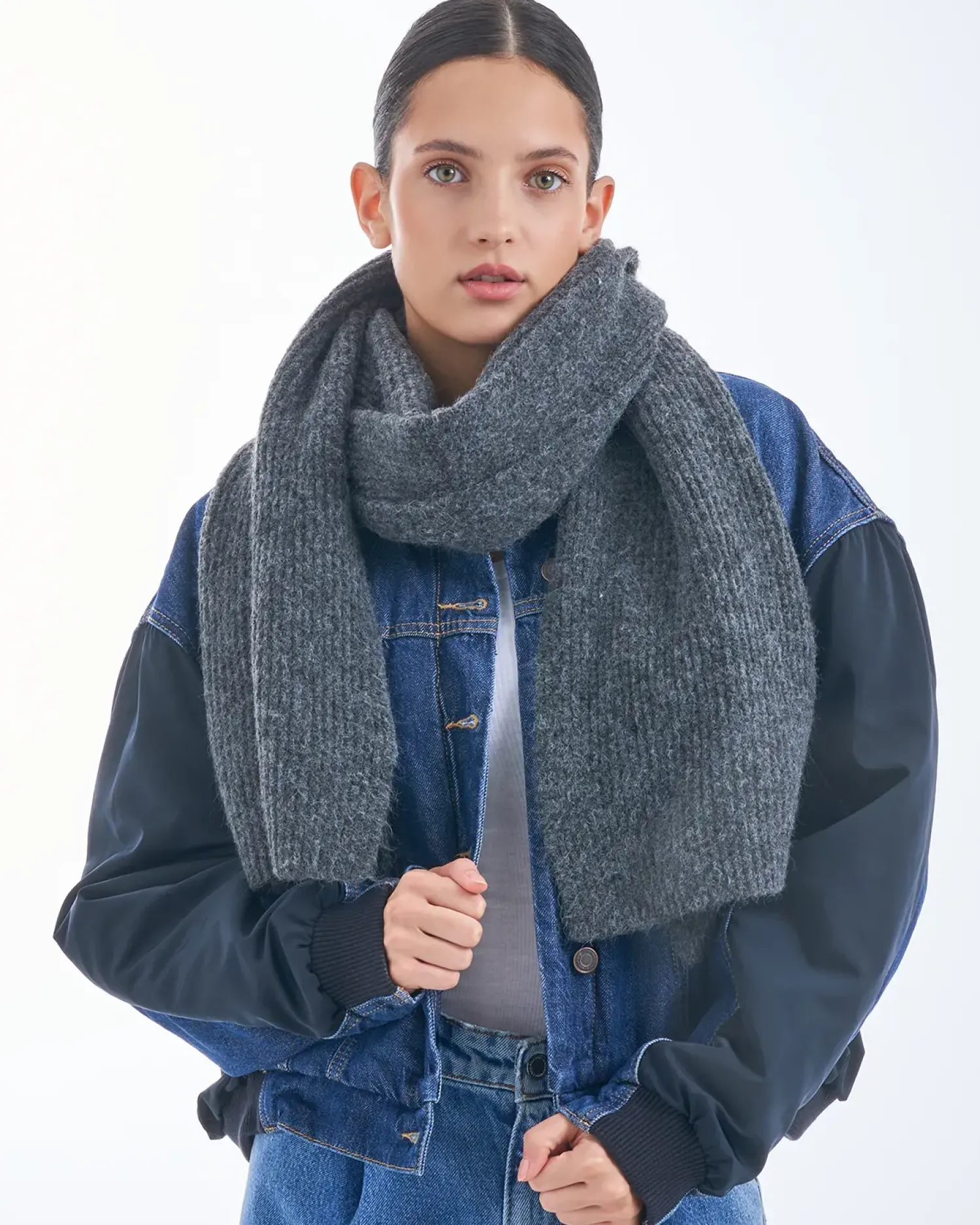 Online Bijou Brigitte Sciarpa - Smoky Weave